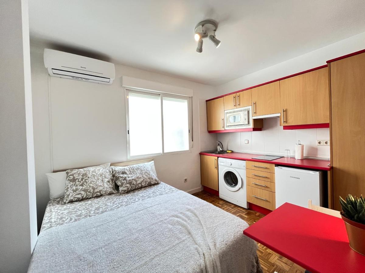 Apartamento Piso en Augusto Figueroa Madrid Exterior foto